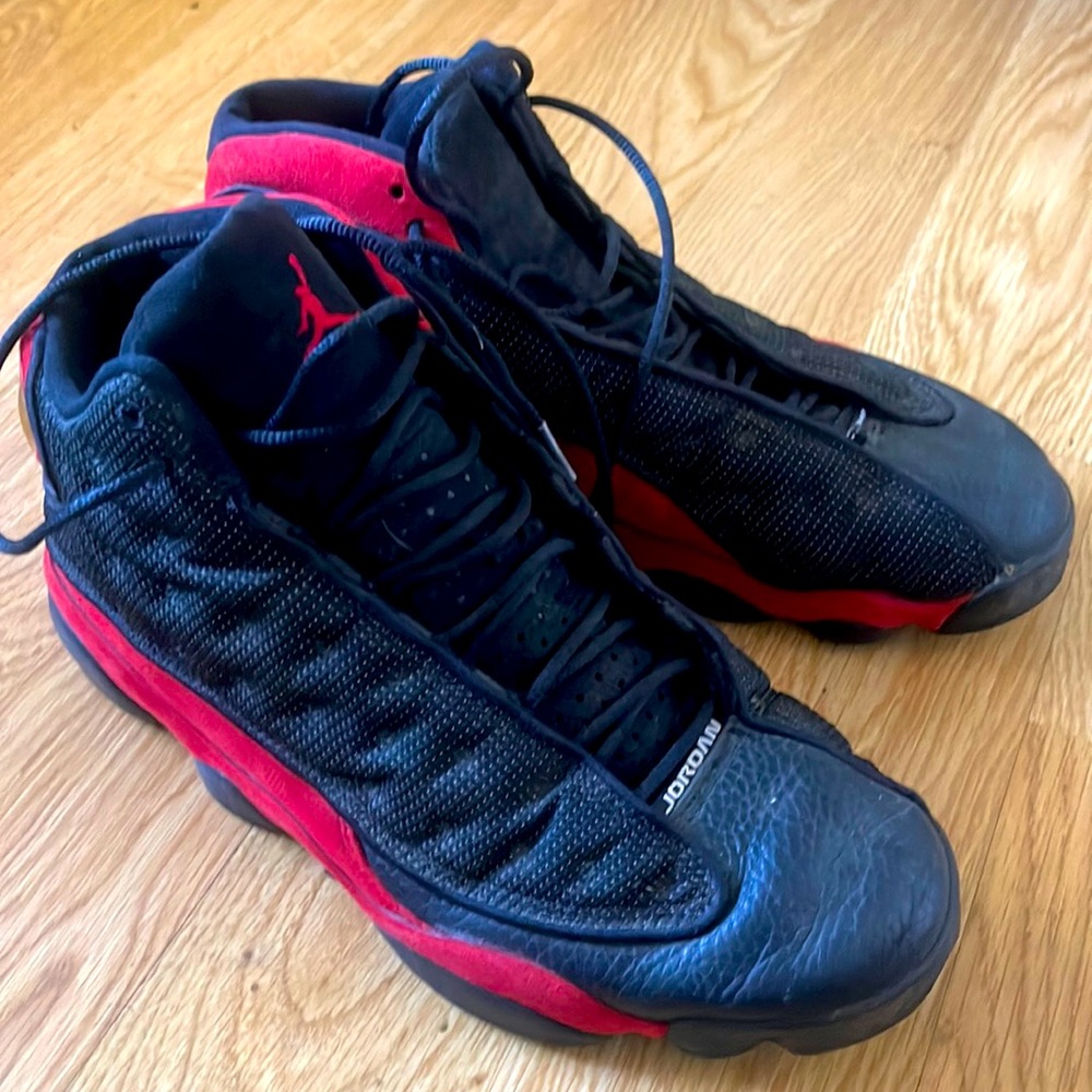 Air Jordan 13 black & red